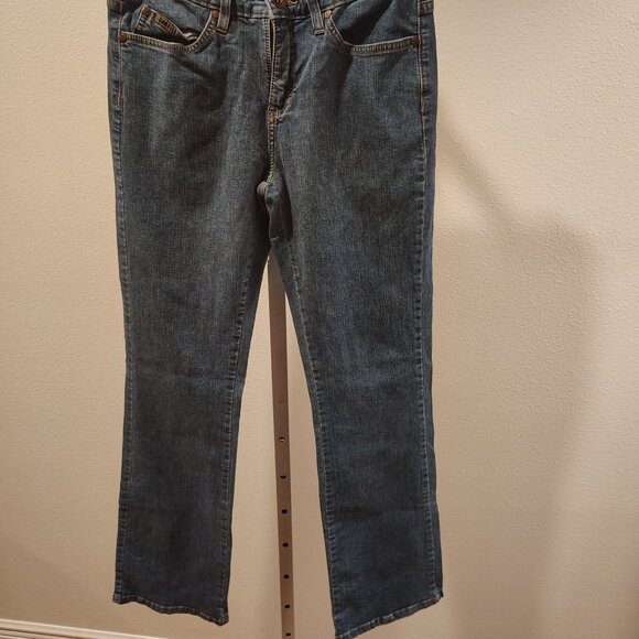 Lee Women's Jeans Lower on the Waist Size 8 Medium Cotton Spandex Stretch - Picture 6 of 12